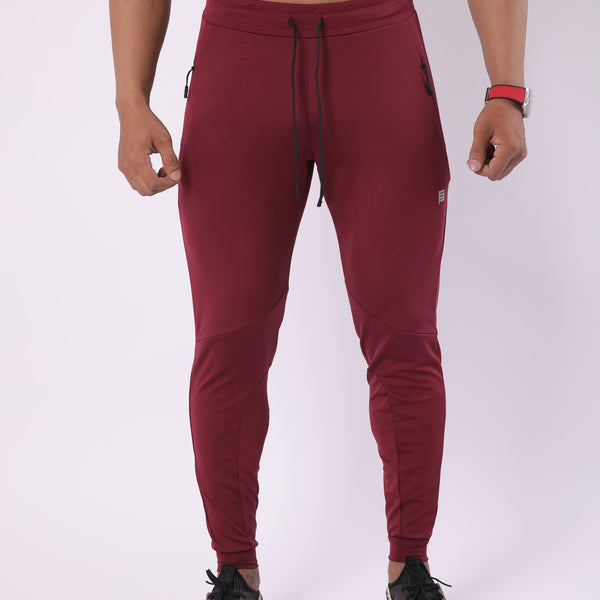 Buy Highlander Burgundy Slim Fit Solid Joggers for Men Online at Rs.467 -  Ketch